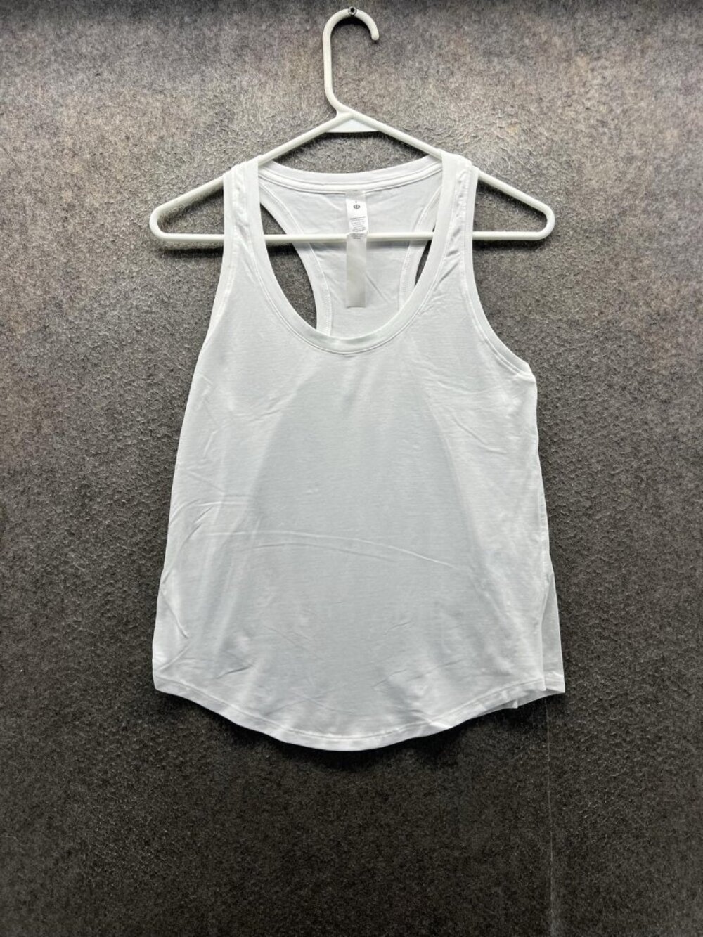 Lululemon Tank Top Womens 4 White Scoop Neck Racerback Pima Cotton Yoga Athletic